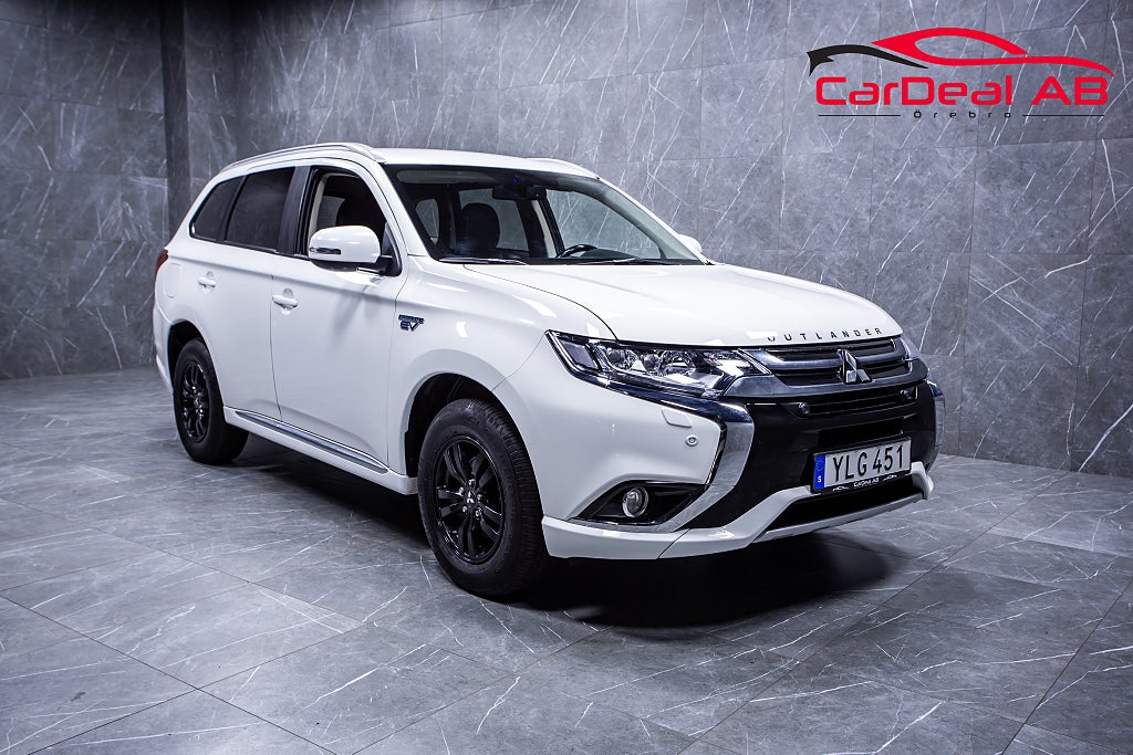 Mitsubishi Outlander PHEV CVT Fleet Edition Drag Rattvärme