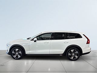 Volvo V60 Cross Country D4 AWD S&V-hjul/Carplay/H/K/Drag/Keyless/Elstolar – bild 4