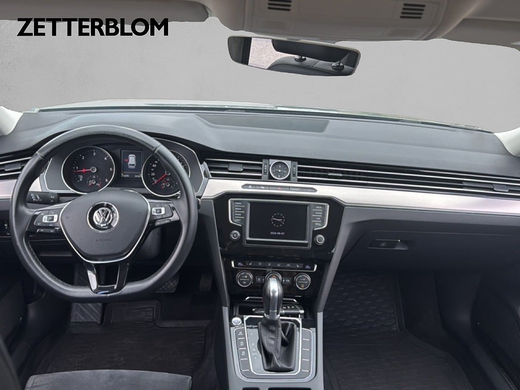 Kombi Volkswagen Passat 10 av 14