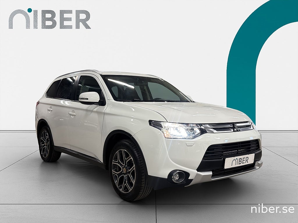 Mitsubishi Outlander 2.2 Di-D 4WD Business 7-sits, Läder, Kamera