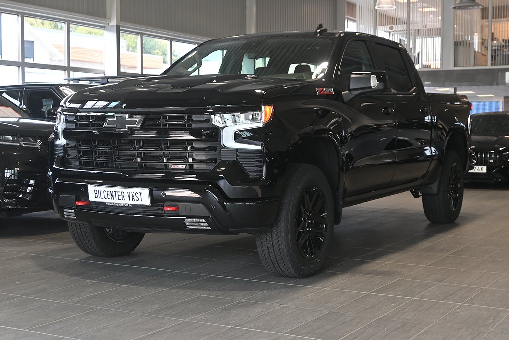 Chevrolet Silverado Trail Boss 6.2L V8 Z71 Skatt 2373kr Sv-Såld