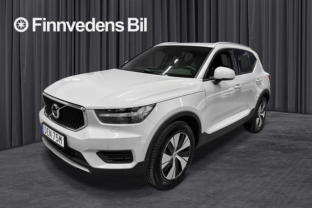 Volvo XC40 B4 II FWD MomAdv Navi Edt *V-hjul/Navi*