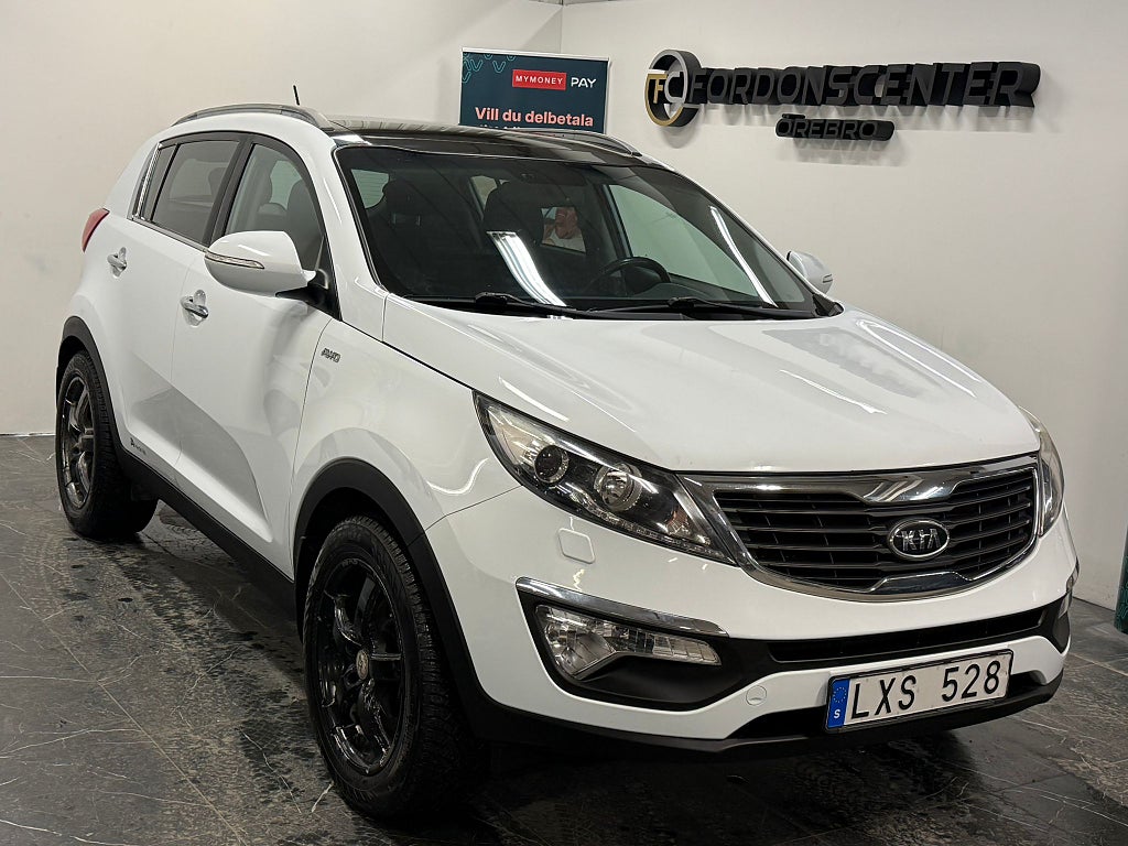 Kia Sportage 2.0 CVVT 4WD EX Comfort 163hk Automat Nybesiktigad Pano
