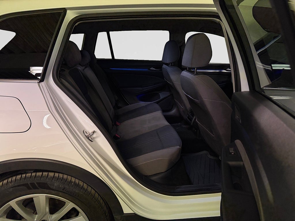 Volkswagen Golf Alltrack 4Motion Alltrack Drag Värmare LED-Ramp Carplay Adaptiv bild 19