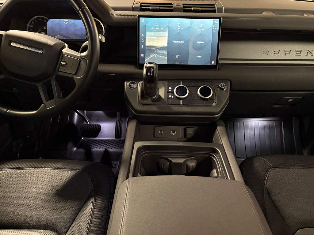 Land Rover Defender 2023 - miniatyr 11