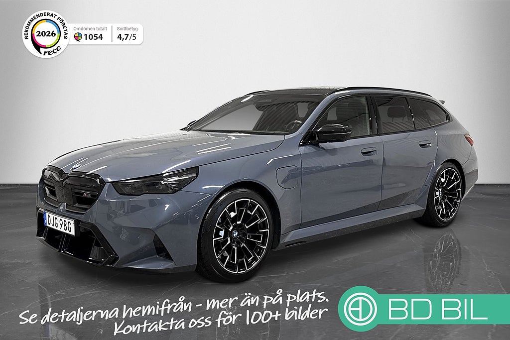 BMW M5 Touring 727HK / PANORAMA / B&W / MOMS / SERVICEAVTAL