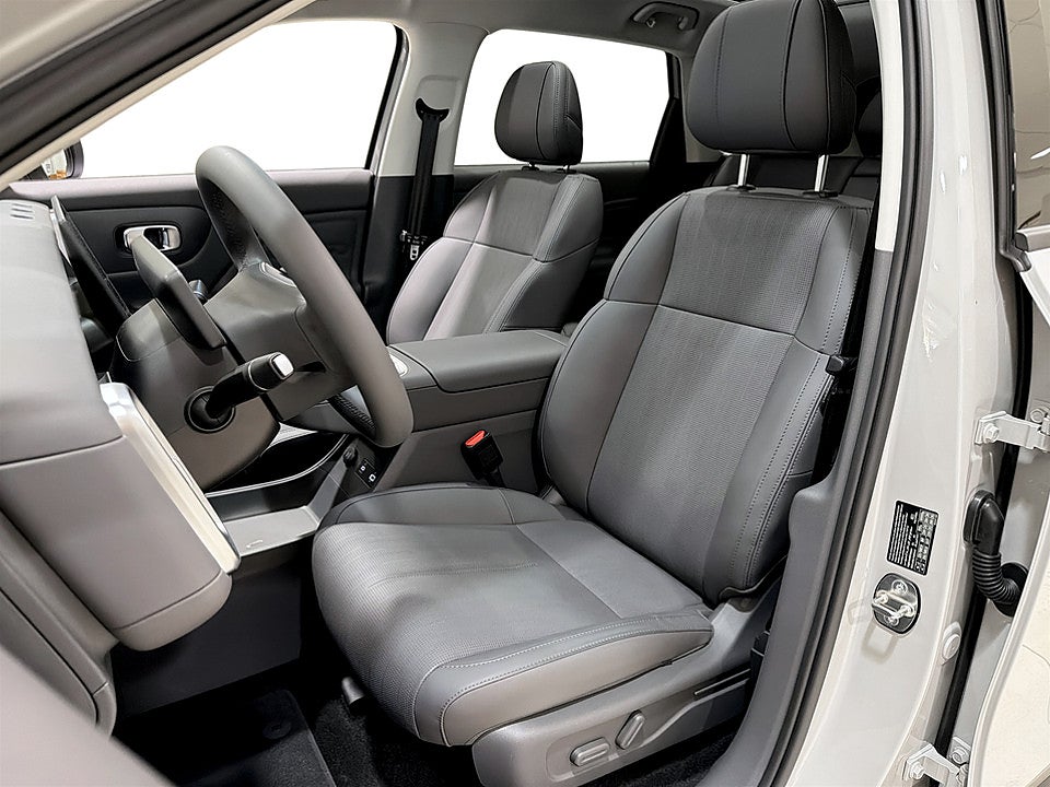 Bild på Leapmotor B10 Design ProMax Räckvidd WLTP 434km - OMGÅENDE LEVERANS!