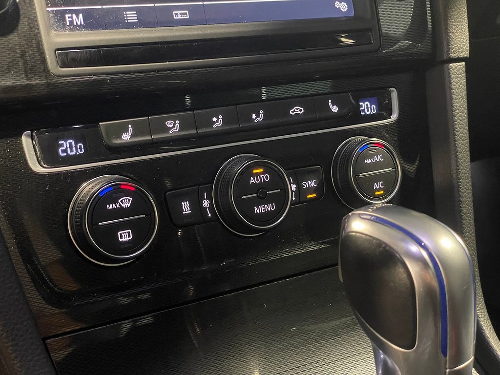 Volkswagen Golf GTE | Keyless | Helläder | Värmare | Kamera 2016