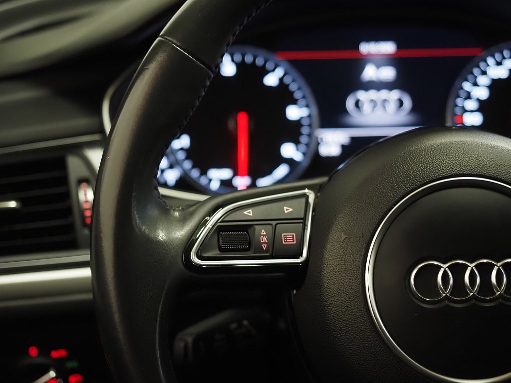 Audi A6 Avant 2.0 TDI Quattro S Tronic 190hk Drag Navi D-Värm 2018