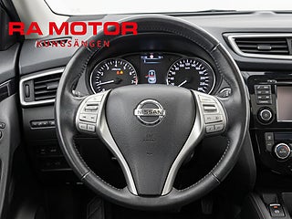 SUV Nissan Qashqai 16 av 22