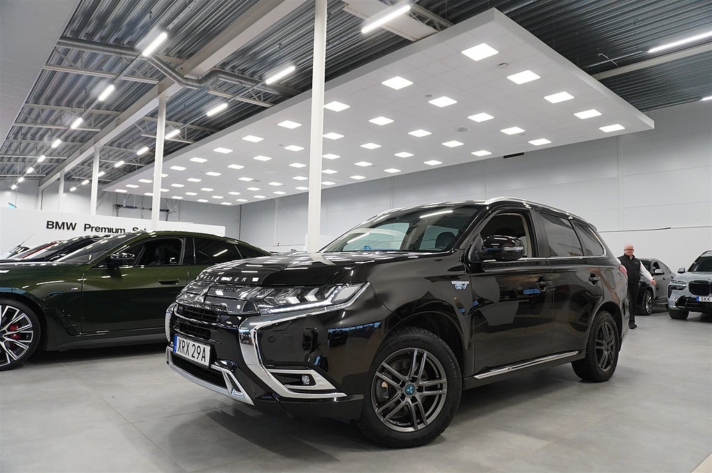 Mitsubishi Outlander 2,65% ränta PHEV Comfort Drag Rattvärme Backkamera