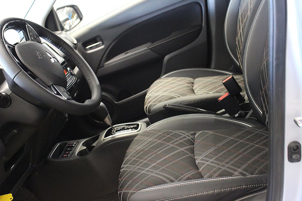 Bild på Mitsubishi Space Star Elegance Aut - DEMO