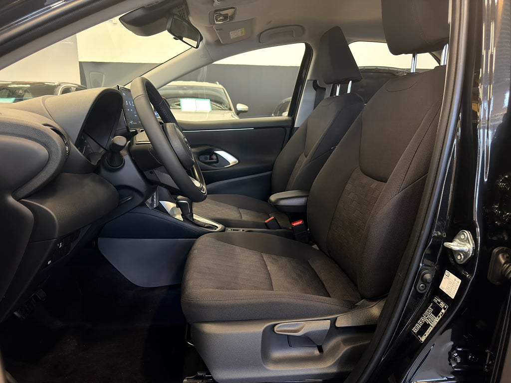 Mazda 2 Hybrid Centre-line / Backkamera / Adaptiv farthållare /