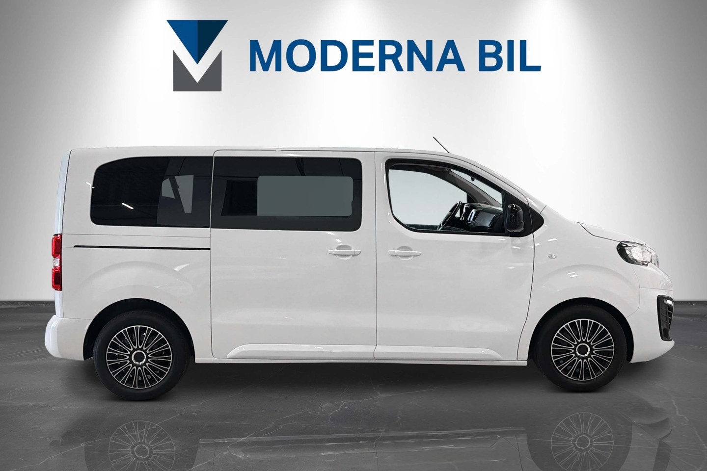 Peugeot Traveller 2.0 144hk Moms 9-sits 2022, kuva 5/71
