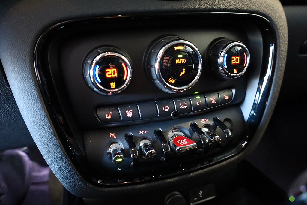 MINI Clubman Cooper Aut Salt II Navi Connected Nyservad 2019