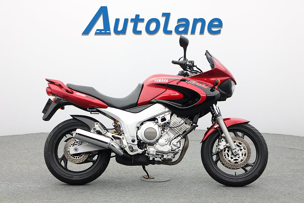 Yamaha TDM 850 4TX *Nya Däck Nyservad