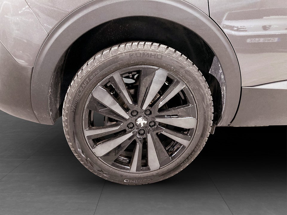 Bild på Peugeot 5008 GT Black Pack 1.2 PT Aut 7-SITS B-KAMERA CARPLAY 130hk