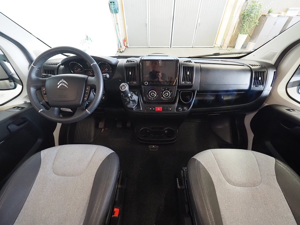 Sun Living A 75 DP AC Markis 3500kg 2023