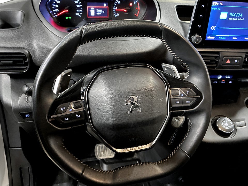 Bild på Peugeot Partner PRO+ L1 BHDi 130 Aut - WEBASTO, DRAG, BACKKAMERA