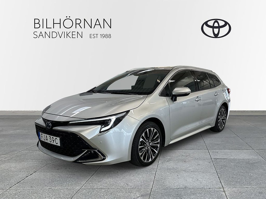Toyota Corolla 1,8 Touring Sport Style Plus Vinterhjul