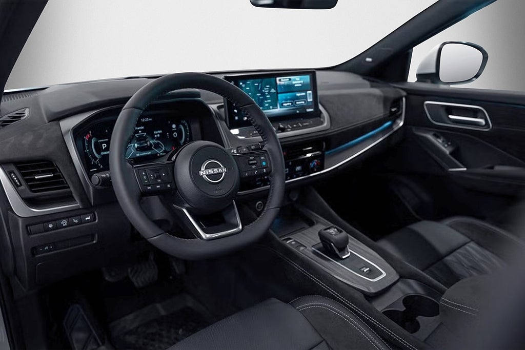 Nissan Qashqai 158hk | TEKNA | INKL serviceavtal |