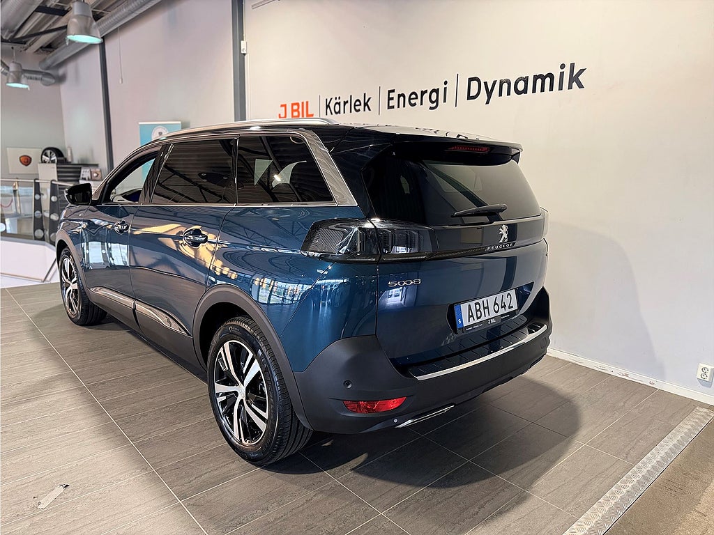 Bild på Peugeot 5008 GT 1.2 PT 130hk Aut - 7-SITS,B-KAMERA,NAVI