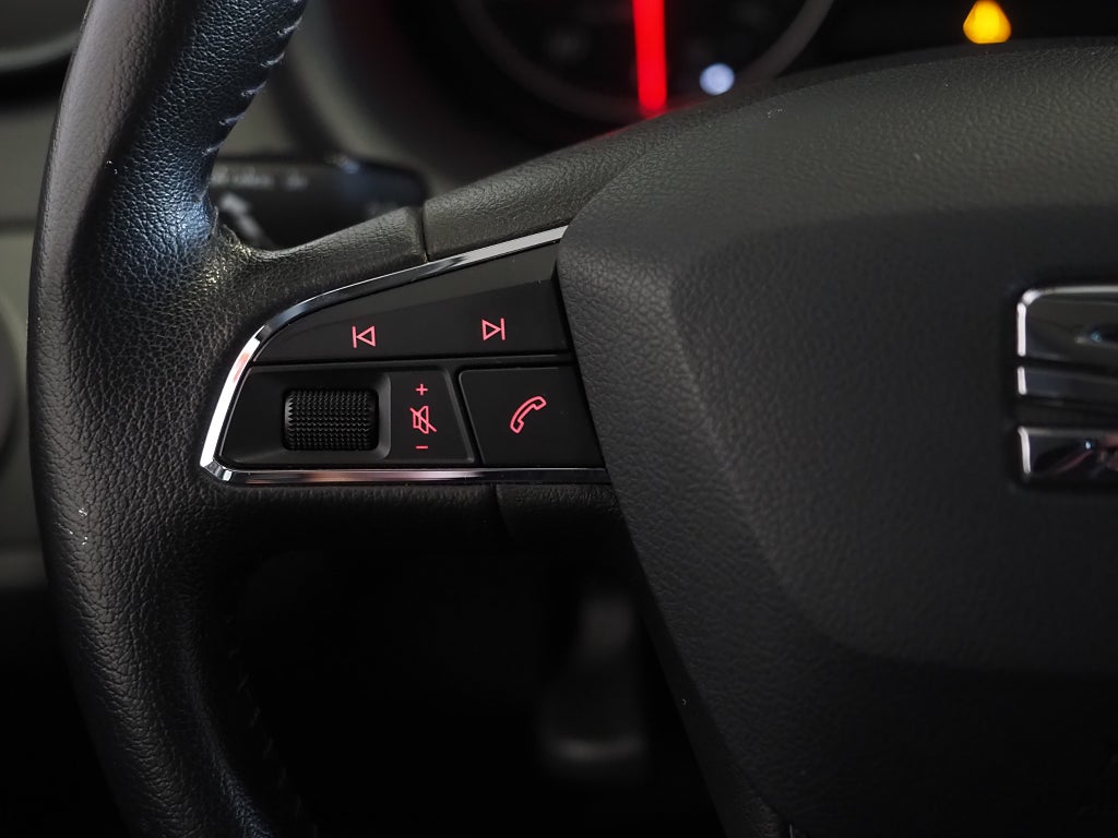 Seat Ibiza 1.2 TSI 90hk Style P-Sensorer 2017