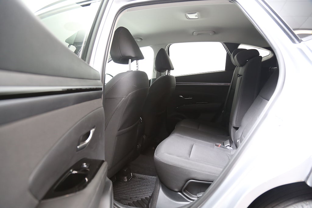 Hyundai Tucson 1,6 T-GDI 180hk Essential 4WD Aut Motorv Nybilsgaranti 2021