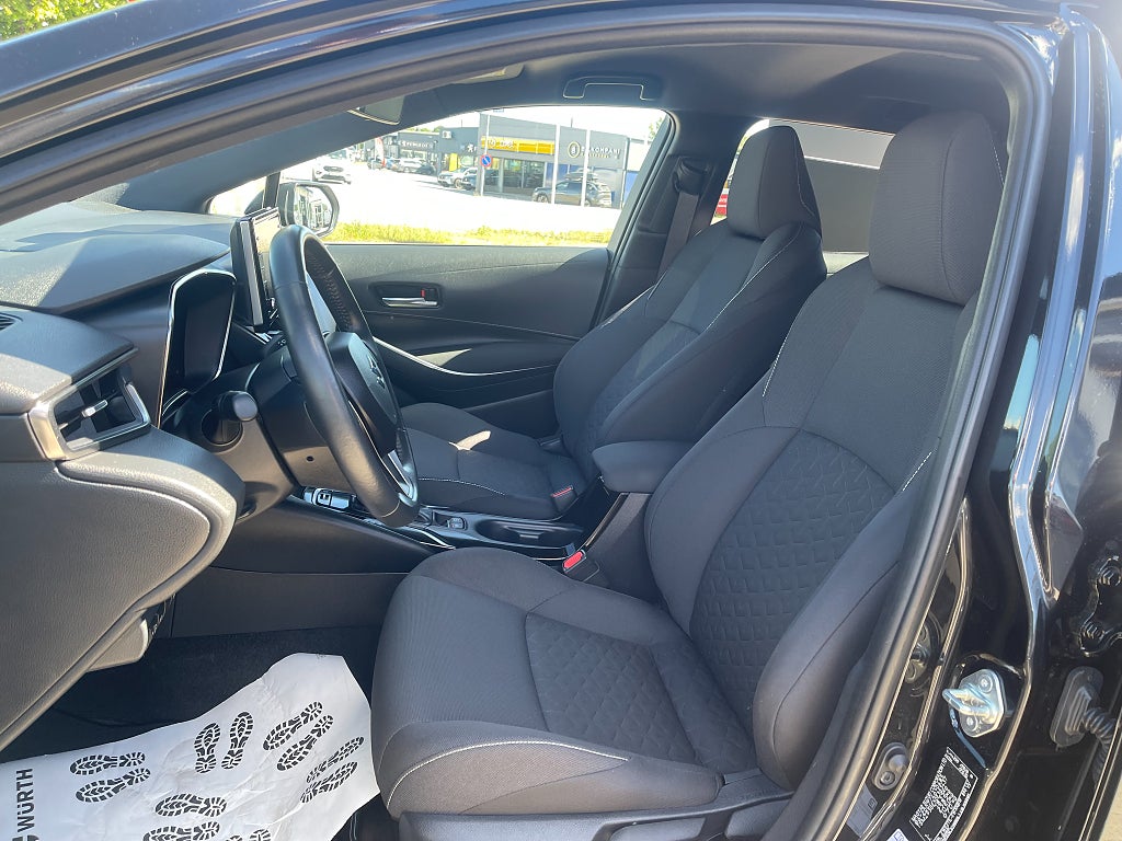 Suzuki Swace Hybrid 1.8 VVT-i E-CVT 122 hk ENDAST 2323 mil