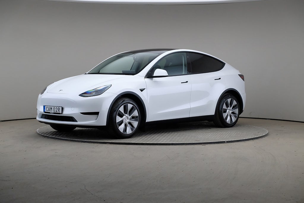 Tesla Model Y Standard Range 299hk RWD Drag