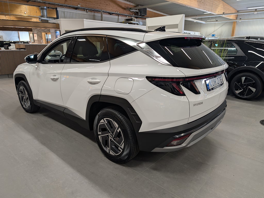 Hyundai Tucson Plug-in Essential thumbnail