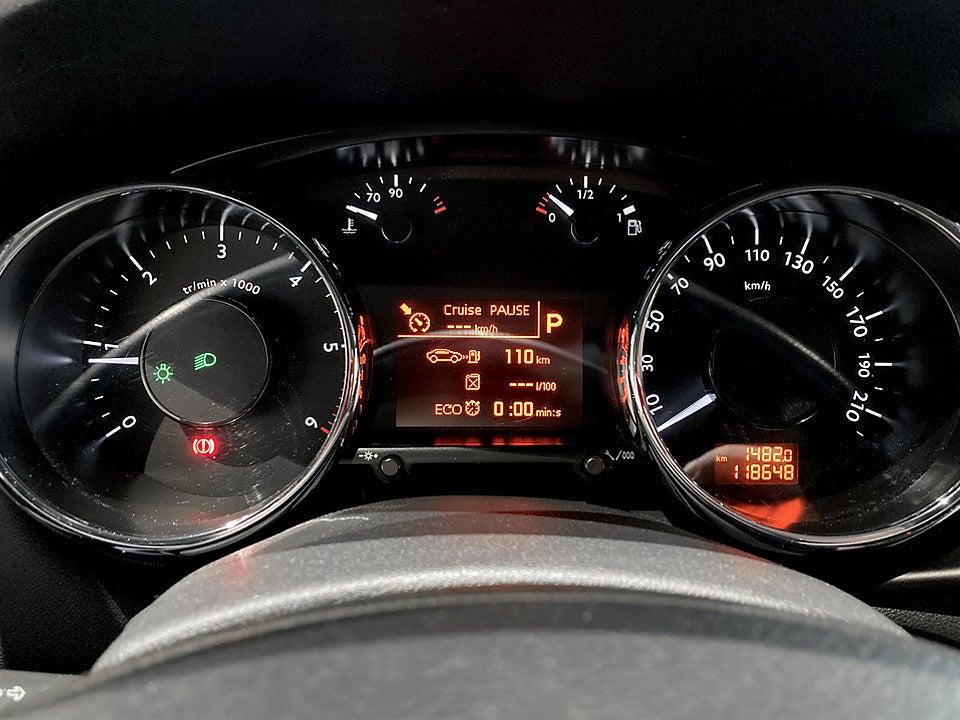 Bild på Peugeot 3008 Allure 1.6 BHDi 120hk Aut - B-KAMERA, PANO