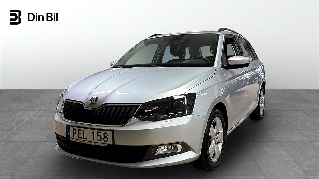 Skoda Fabia Combi Style TSI110 DSG P-sensorer bak