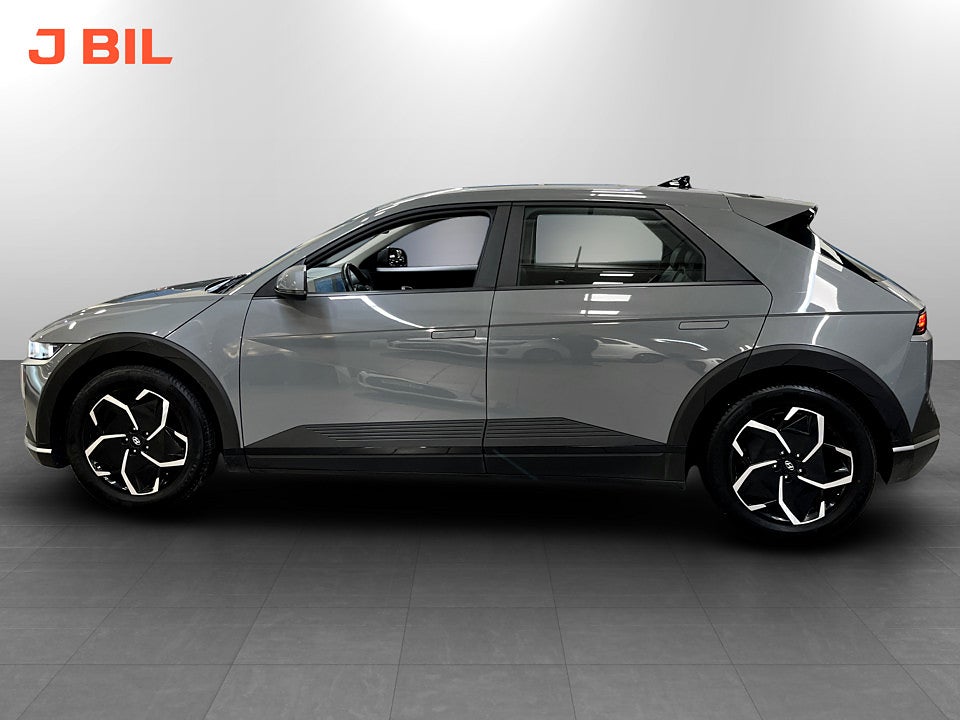 Bild på Hyundai IONIQ 5 Essential 77.4kWh 225hk Aut - B-KAMERA,ELSTOL,NAVI