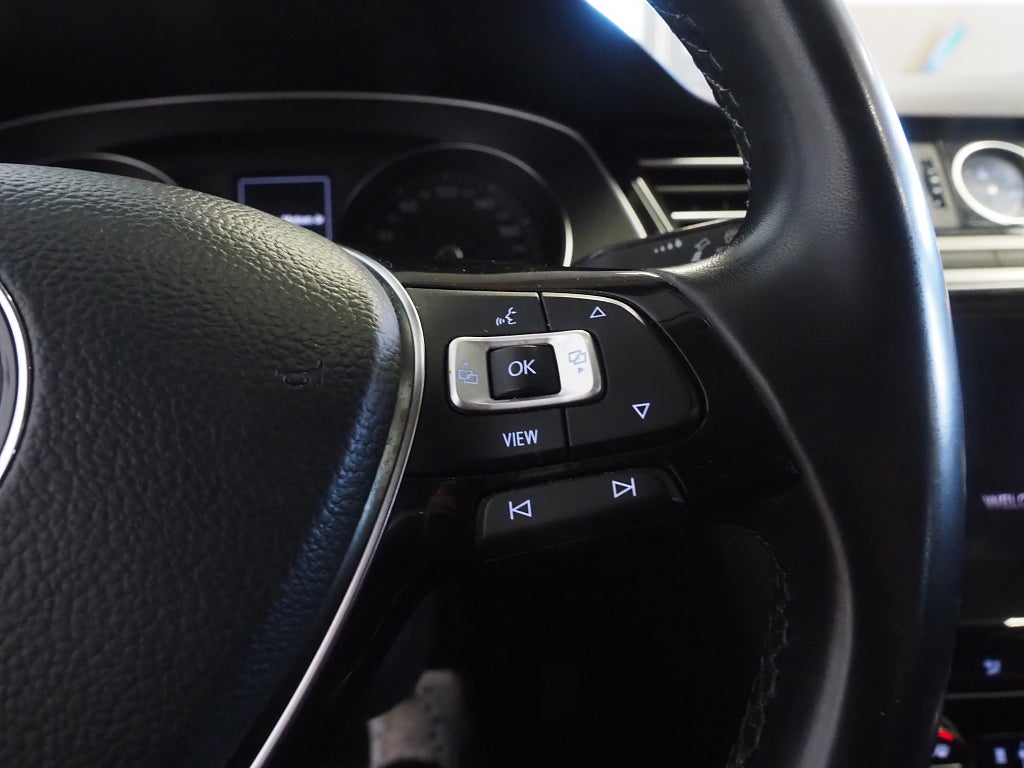 Volkswagen Passat Sportscombi 2.0 TDI 4Motion GT Drag Kamera D-Värm 2019
