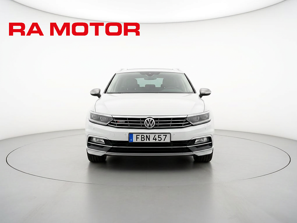 Volkswagen Passat SC 2.0 TDI 4Motion GT | Pano | Kamera | Drag | Värmare 2015