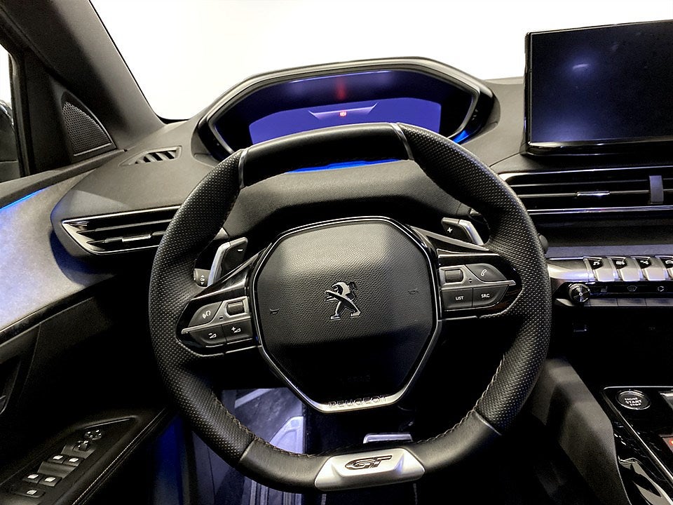 Bild på Peugeot 5008 GT 1.2 PT 130hk Aut - 7-SITS, 360-KAMERA