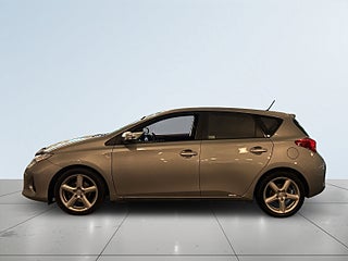 Toyota Auris 1.4 D-4D Life Motorvärmare/SoV/Fhåll/AC – bild 4