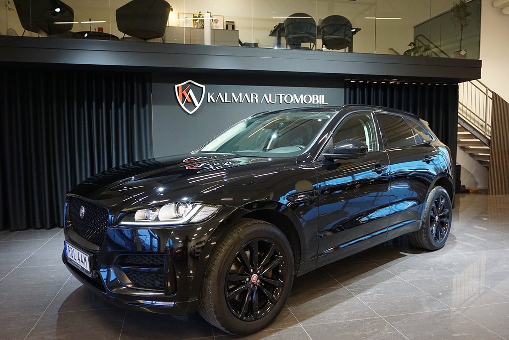 Jaguar F-Pace 30d AWD R-Sport 300hk Navi Svensksåld