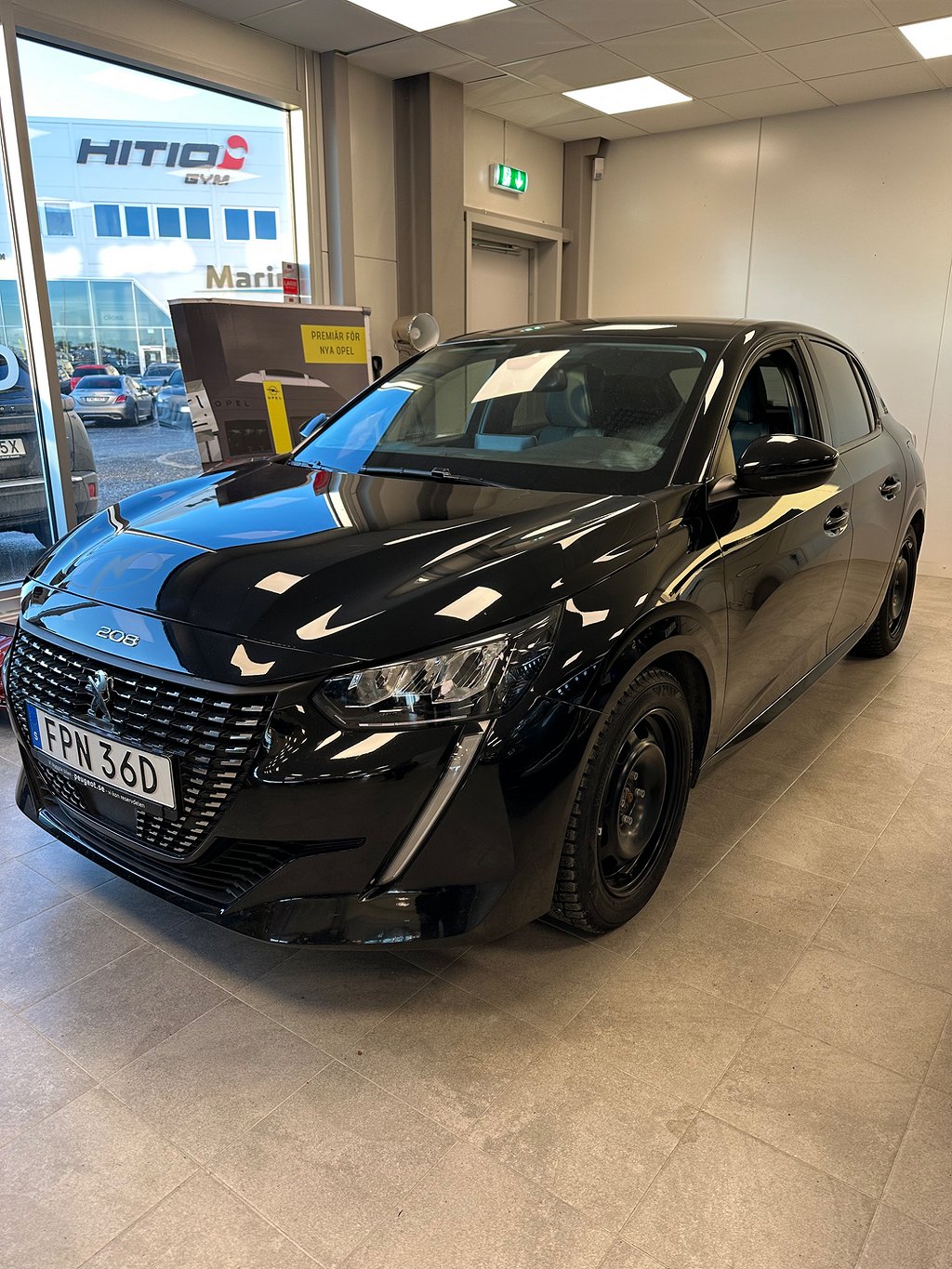 Peugeot 208 PURETECH ALLURE PACK (V-HJUL INGÅR)