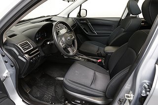 SUV Subaru Forester 10 av 28