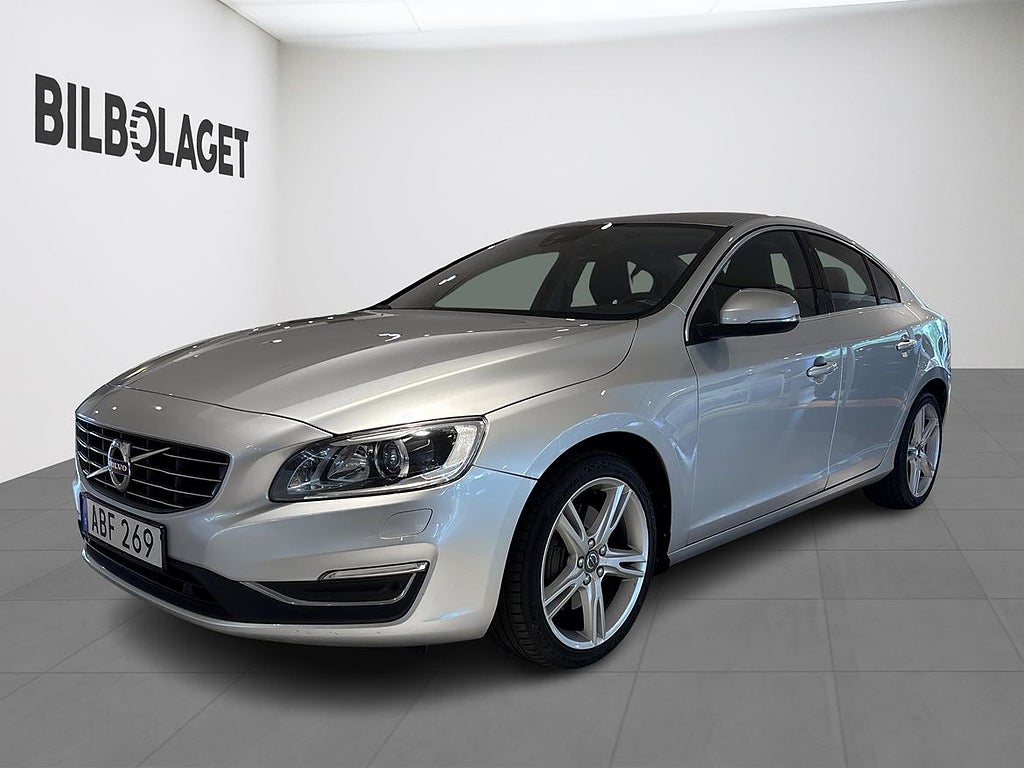 Volvo S60 D4 AWD Classic Momentum (NAV/DRAG)