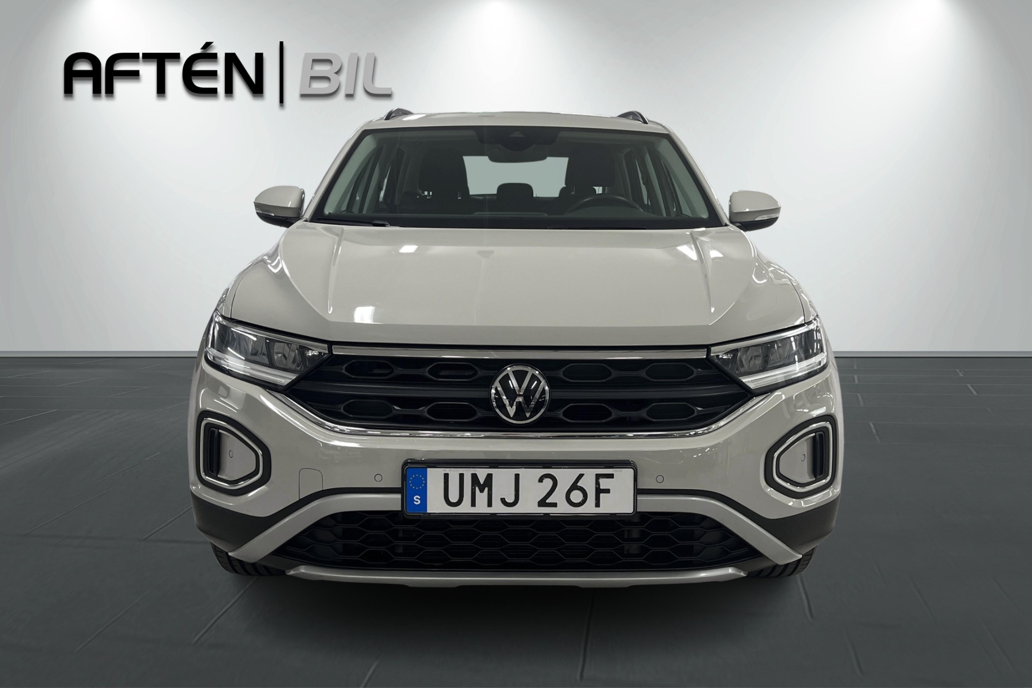 Volkswagen T-Roc 1.0 TSI 2023, bild 3/10