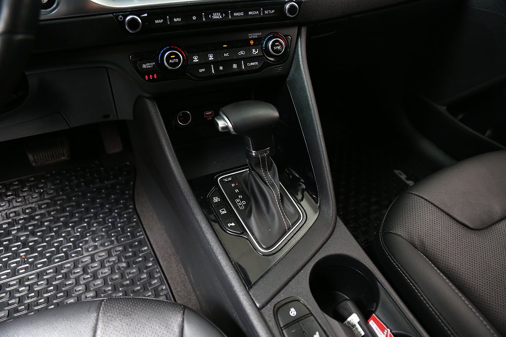 Kia Niro P-HEV DCT Advance Plus 2 Skinn Drag Nybilsgaranti 2022