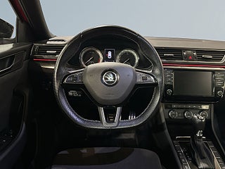 Skoda Superb Kombi 2.0 TDI 4×4 Sport GPS Drag Canton Pano Kamera SoV – bild 9