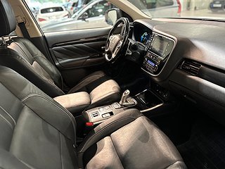 Mitsubishi Outlander PHEV Business 360° Pvärm Drag Skinn SoV