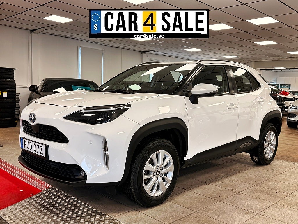Toyota Yaris Cross Hybrid AWD-i e-CVT Active Euro 6|V hjul|Kamera| Carplay