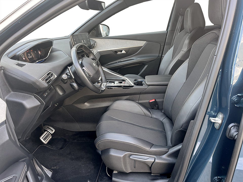 Bild på Peugeot 3008 GT 1.2 PT 130hk Aut KAMPANJRÄNTA 3,99%