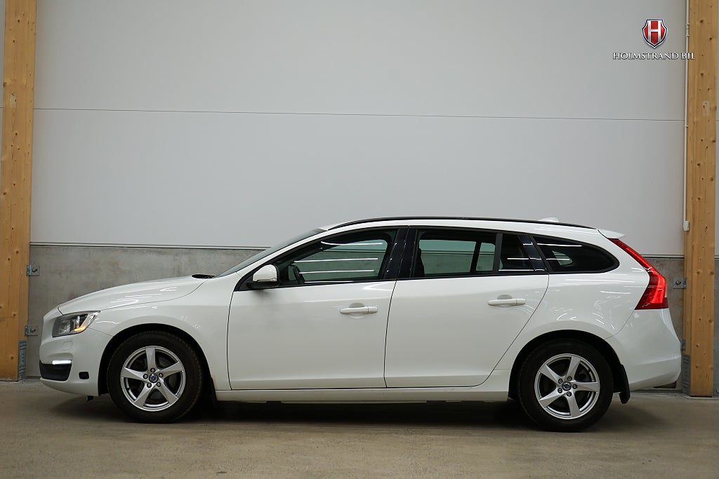 Volvo V60 T4F Powershift Kinetic Värmare Kamrem bytt Fullservad