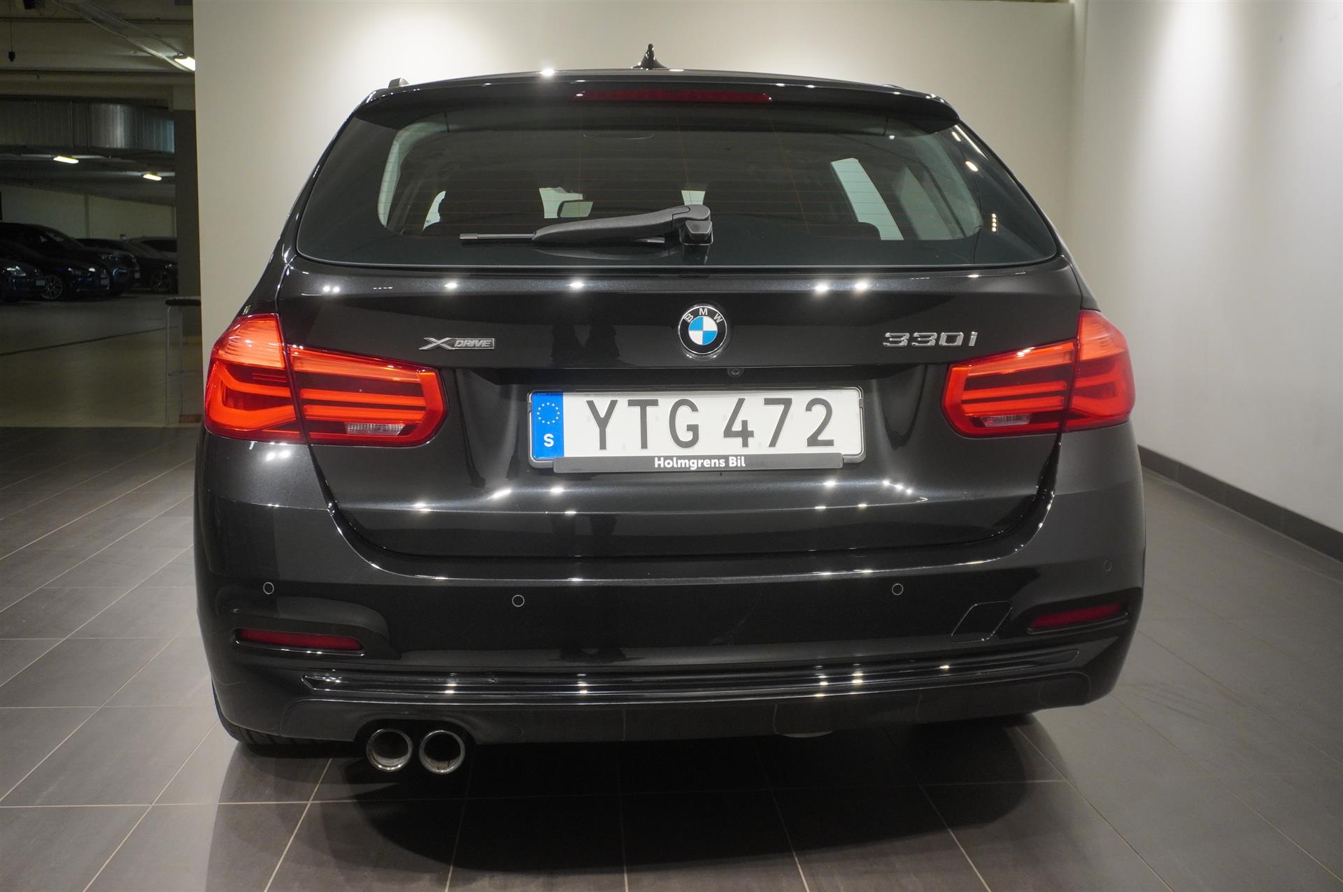 BMW 330 i xDrive Touring Sport Line 2017, kuva 7/45